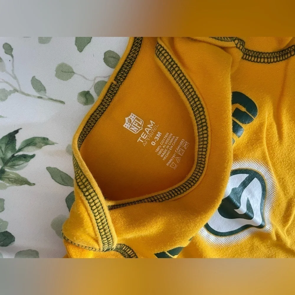 NFL Packers 0-3 month onsie